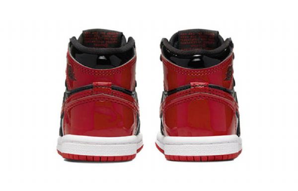 Nike Air Jordan 1 Retro Korkeat Topit Og Td Koripallokengät Lapsille Valkoinen Punainen