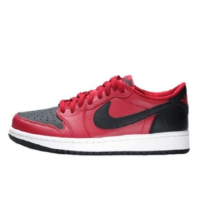 Nike Air Jordan 1 Retro Matalat Og-kengät Miehille Punainen Musta