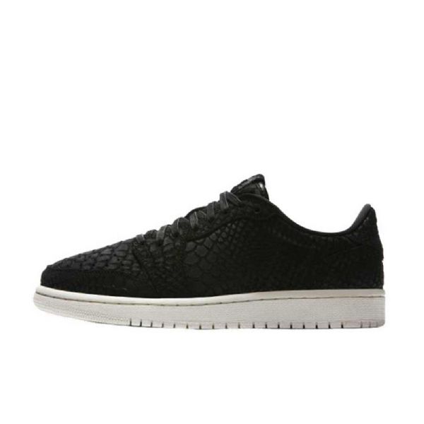 Nike Air Jordan 1 Retro Matalat Topit Ei Swoosh-kenkiä Miehille Musta