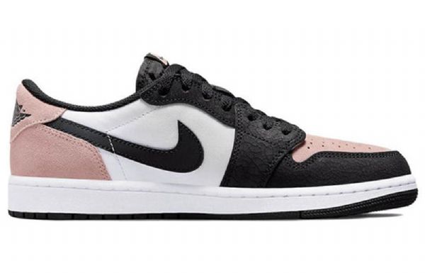 Nike Air Jordan 1 Retro Matalat Topit Og Koripallokengät Miehille Coral