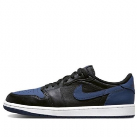 Nike Air Jordan 1 Retro Matalat Topit Og Koripallokengät Miehille Laivastonsininen