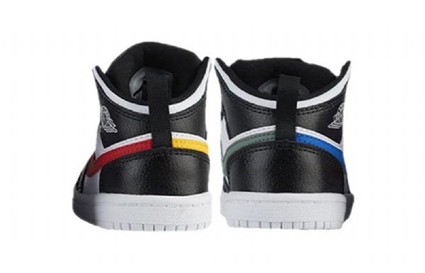 Nike Air Jordan 1 Retro Mid Tops Bt Koripallokengät Lapsille Musta Valkoinen