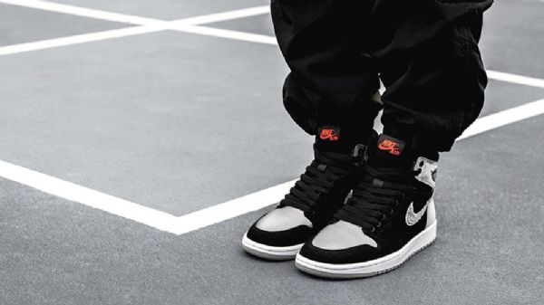 Nike Air Jordan 1 Shadow Satin Aleali Kengät Naisille Musta Hopea