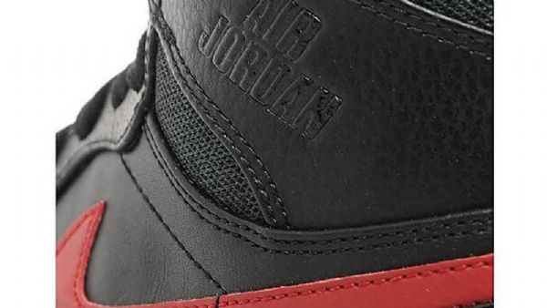 Nike Air Jordan 1 Swoosh Kengät Miehille Musta Punainen