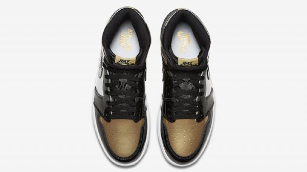 Nike Air Jordan 1 Toe Kengät Miehille Musta Kulta Valkoinen