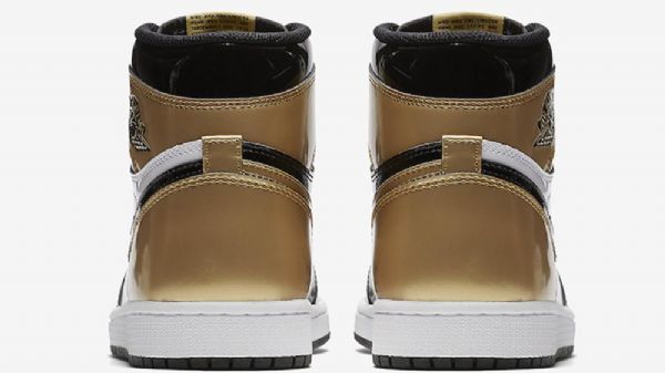 Nike Air Jordan 1 Toe Kengät Miehille Musta Kulta Valkoinen