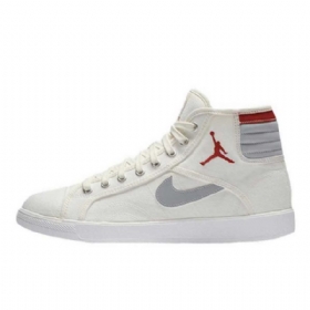 Nike Air Jordan Sky High Tops Og Miesten Kengät Valkoinen