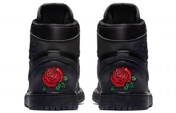 Nike Rox Ruskea Air Jordan 1 Retro High Topit Og Koripallokengät Naisten Musta
