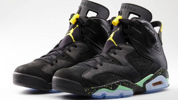 Nike Air Jordan 6 Brazil Pack Kengät Miehille Musta