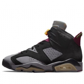 Nike Air Jordan 6 Retro Koripallokengät Miehille Burgundy