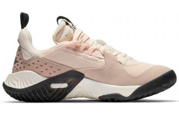 Nike Air Jordan Delta Athletic Kengät Naisille Musta Vaaleanpunainen