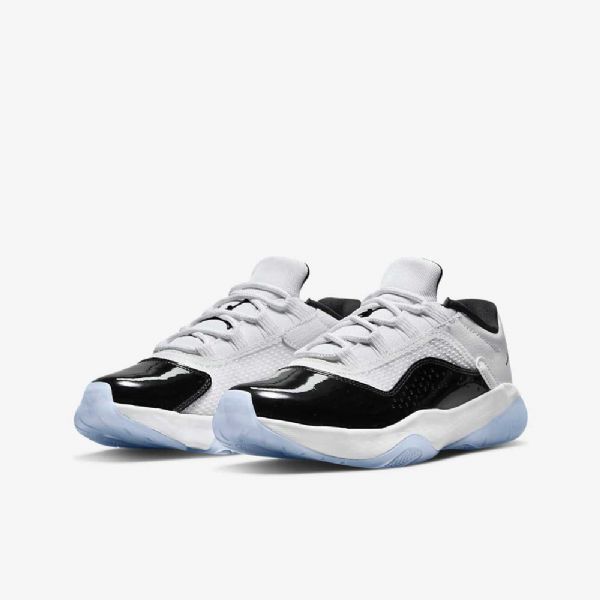 Nike Air Jordan 11 cmft Low Tops Kengät Lapsille Valkoinen Musta