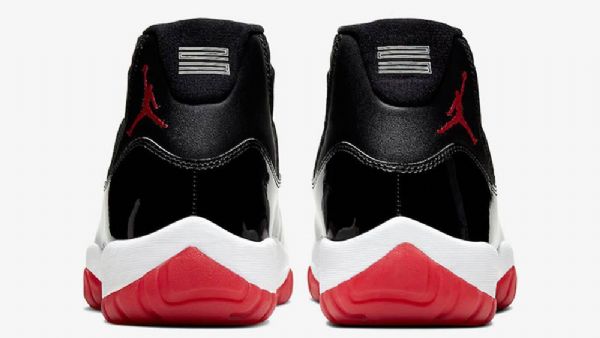 Nike Air Jordan 11 Leveät Kengät Naisille Musta