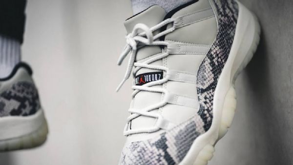 Nike Air Jordan 11 Matalat Kengät Miehille Khaki