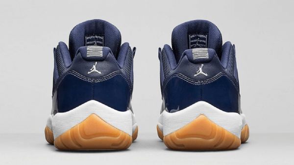 Nike Air Jordan 11 Matalat Kengät Miehille Laivastonsininen