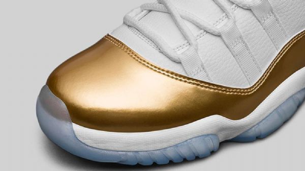 Nike Air Jordan 11 Matalat Kengät Miehille Valkoinen Kulta