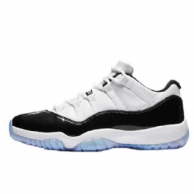 Nike Air Jordan 11 Matalat Pääsiäiskengät Miesten Valkoinen Musta