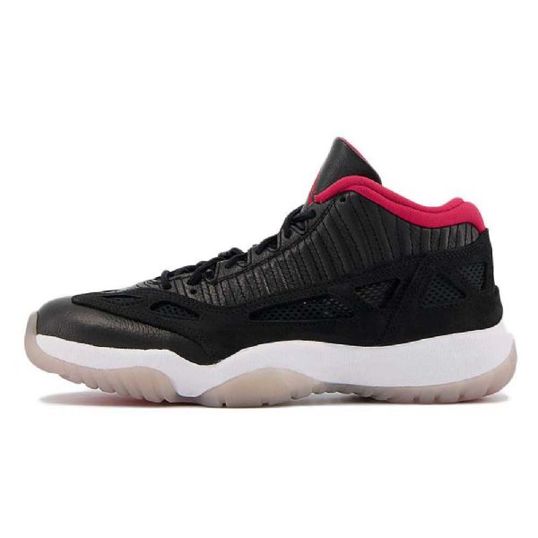 Nike Air Jordan 11 Matalat Topit Eli Leveät Miesten Kengät Musta