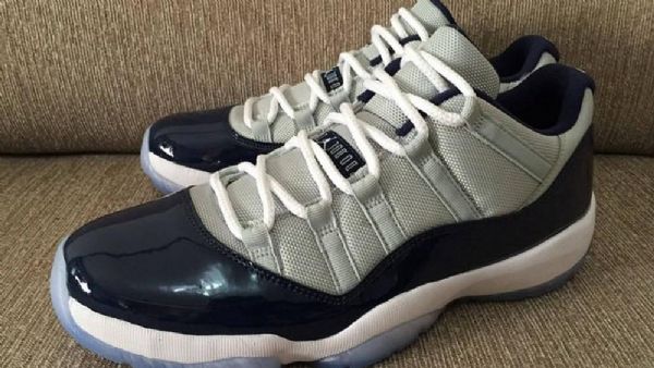 Nike Air Jordan 11 Matalat Topit Georgetown Miesten Kengät Laivastonsininen Harmaa