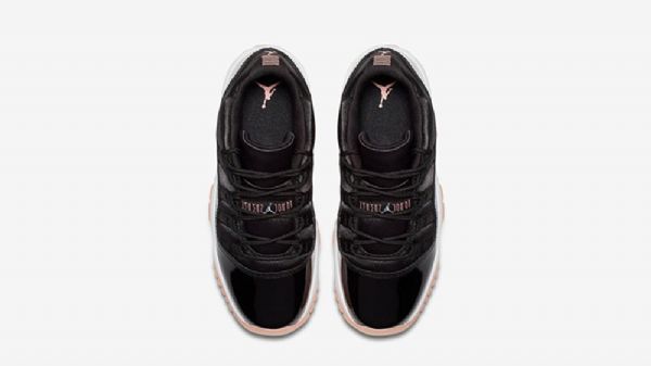 Nike Air Jordan 11 Matalat Topit Valkaistut Gg Kengät Miehille Musta