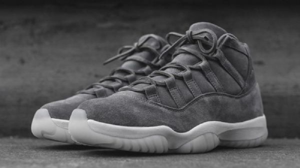 Nike Air Jordan 11 Mokkanahkaiset Premium-kengät Miehille Harmaa