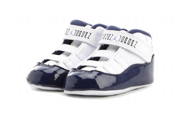 Nike Air Jordan 11 Retro Cb Koripallokengät Lapsille Valkoinen Laivastonsininen
