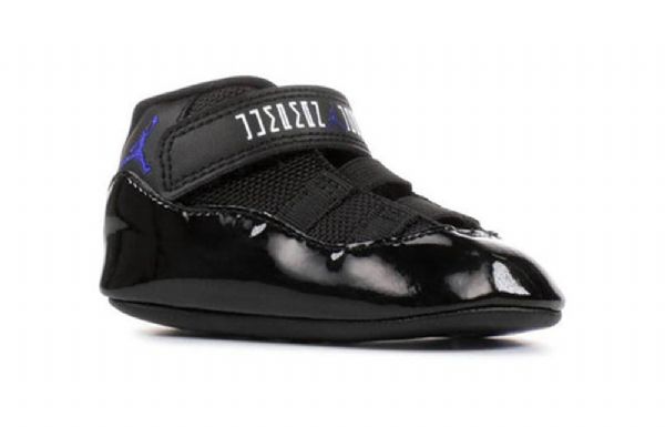Nike Air Jordan 11 Retro Gift Pack Td Kengät Lapsille Musta
