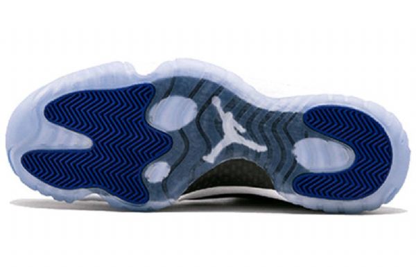 Nike Air Jordan 11 Retro Koripallokengät Miehille Mustat