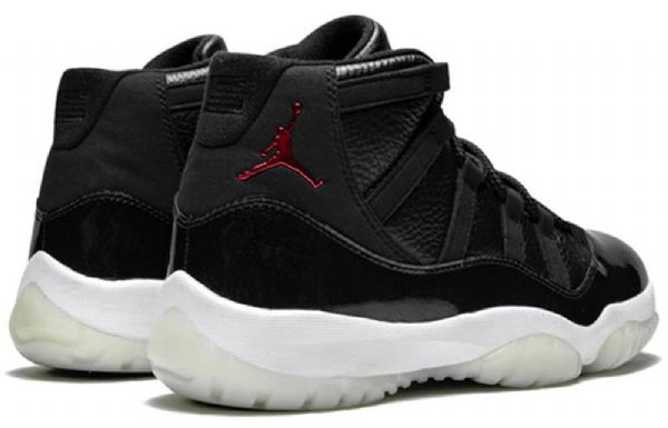 Nike Air Jordan 11 Retro Koripallokengät Miehille Mustat