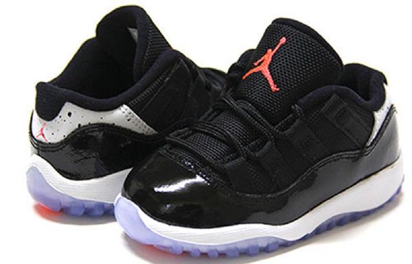 Nike Air Jordan 11 Retro Low Tops Bt-kengät Lapsille Harmaa