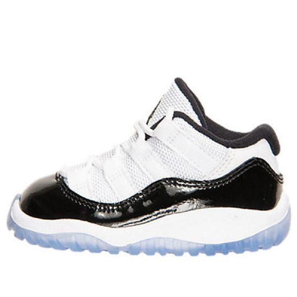 Nike Air Jordan 11 Retro Low Tops Bt Koripallokengät Lapsille Musta Valkoinen