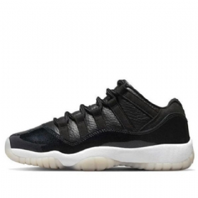Nike Air Jordan 11 Retro Low Tops Gs Koripallokengät Miesten Musta