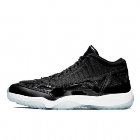 Nike Air Jordan 11 Retro Matalat Topit Eli Space Jam Kengät Miehille Musta