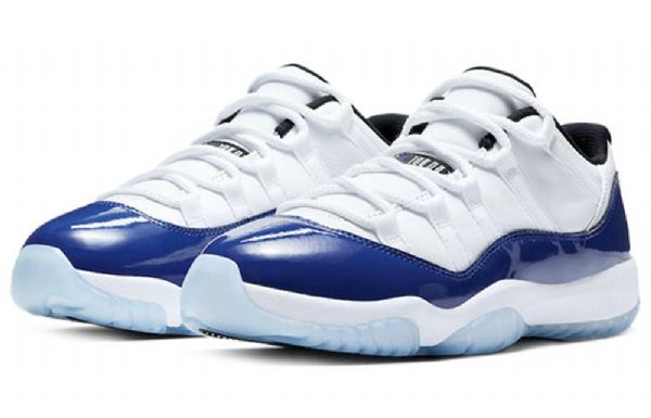 Nike Air Jordan 11 Retro Matalat Topit Koripallokengät Naisille Musta Valkoinen