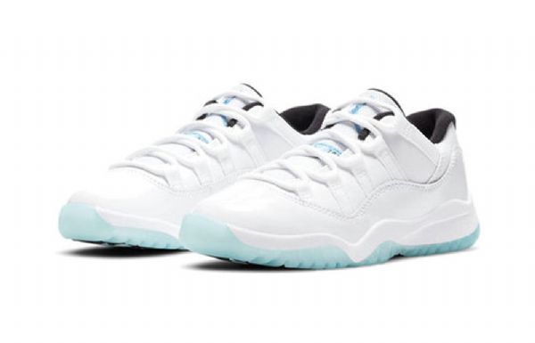 Nike Air Jordan 11 Retro Matalat Topit Ps Koripallokengät Miehille Sininen
