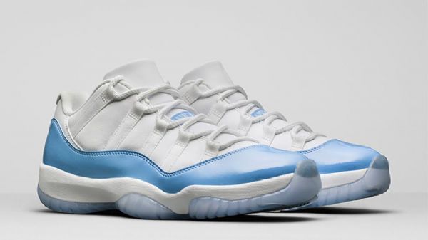 Nike Air Jordan 11 Unc Kengät Miehille Valkoinen Sininen