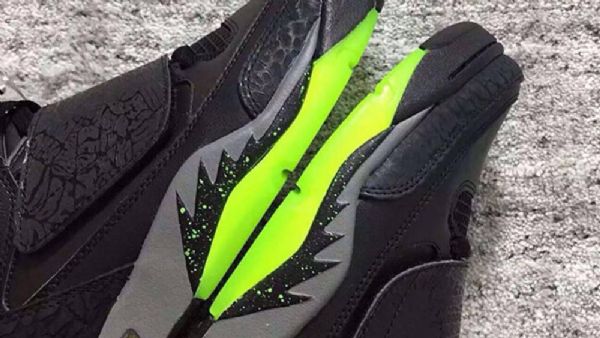 Nike Air Jordan Son Of Mars Yeezy Miesten Kengät Musta