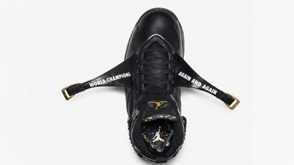 Nike Air Jordan 8 Cigar Championship Pack Kengät Miehille Mustat