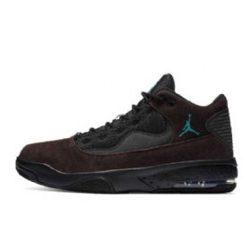 Nike Air Jordan Max Aura 2 Samettikengät Miehille Ruskea Musta