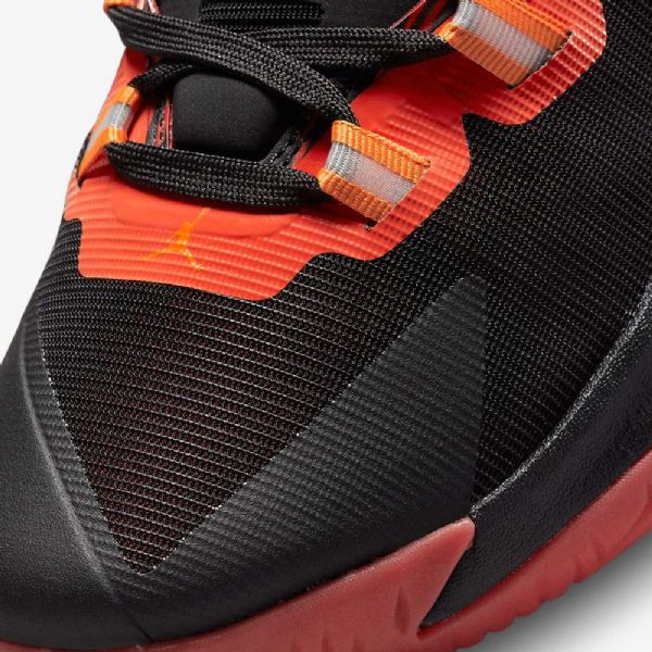 Nike Zion 1 Sp Koripallokengät Miehille Musta Punainen Oranssi