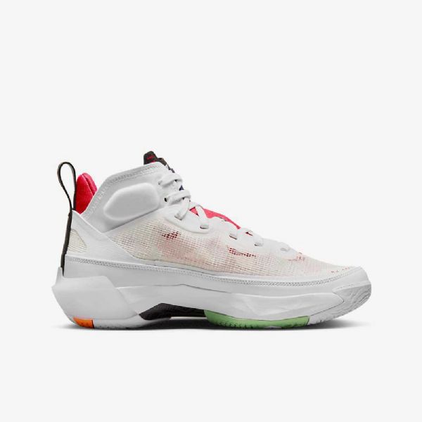 Nike Air Jordan Xxxvii Kengät Lapsille Valkoinen Vaalea Hopea Musta Punainen