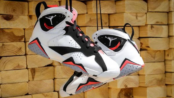 Nike Air Jordan 7 Gg Hot Lava Kengät Miehille Valkoinen Musta