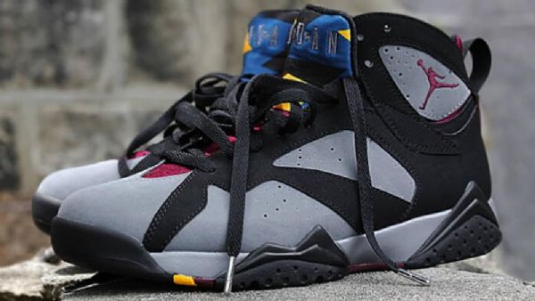 Nike Air Jordan 7 Kengät Miehille Musta Harmaa
