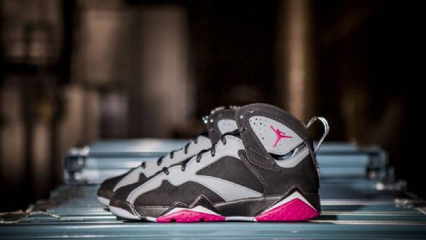 Nike Air Jordan 7 Retro Gs Kengät Miehille Musta Fuksia
