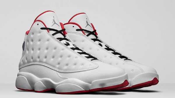Nike Air Jordan 13 Gs Miesten Kengät Valkoinen Punainen