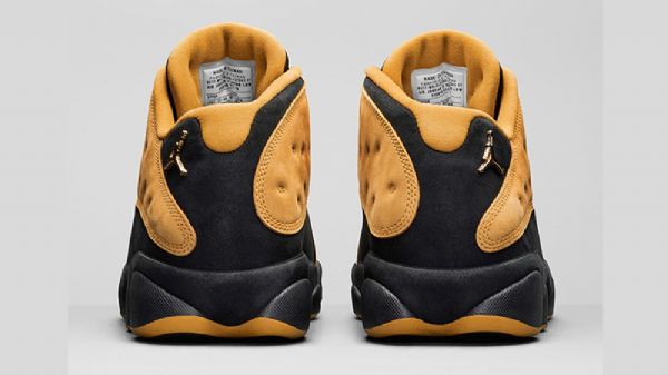 Nike Air Jordan 13 Matalat Chutney-kengät Miesten Ruskea Musta