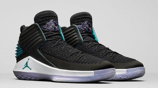 Nike Air Jordan 16 Ceo Boardroom Kengät Miehille Musta