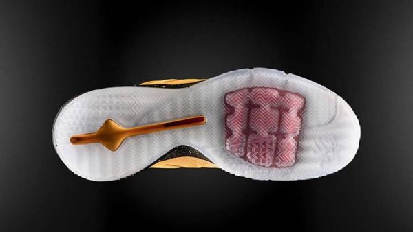 Nike Air Jordan Cp3 Ix Kengät Miehille Keltainen
