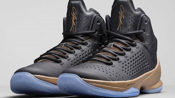 Nike Air Jordan Melo M11 Kengät Miehille Mustakulta