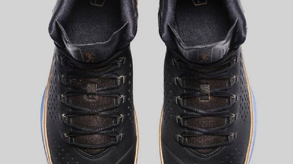 Nike Air Jordan Melo M11 Kengät Miehille Mustakulta